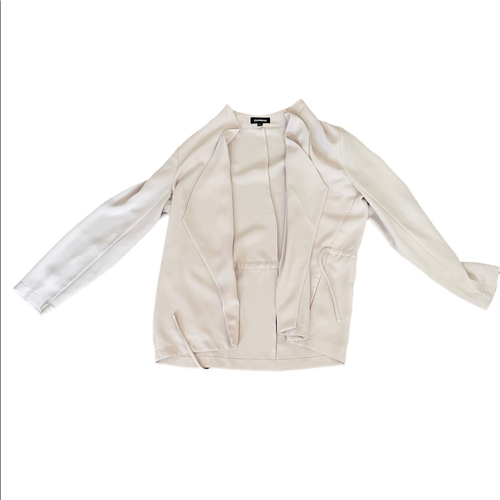 Express blush blazer in large